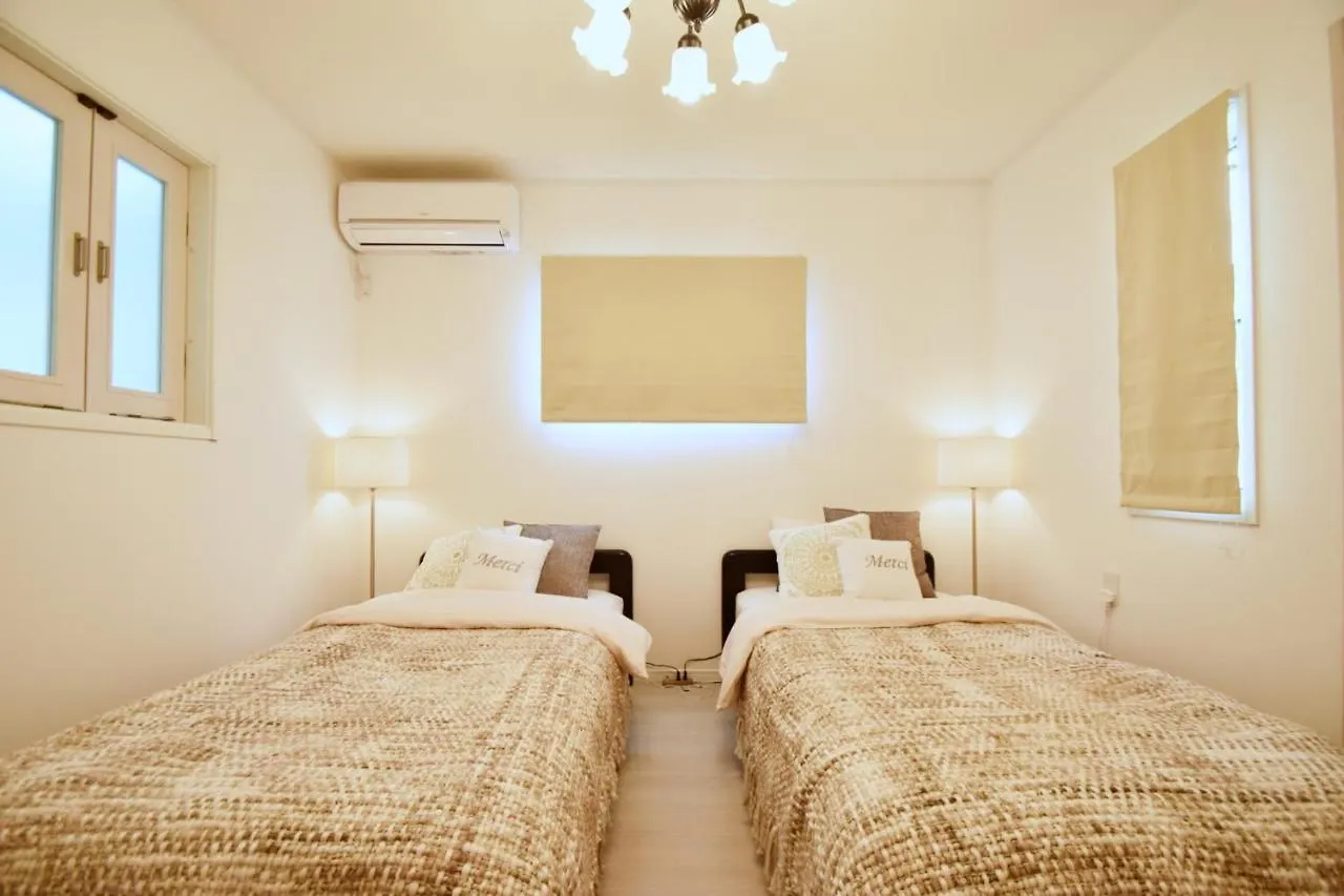 Apartment Urauasu Maihama Dream House Hotel Tokyo